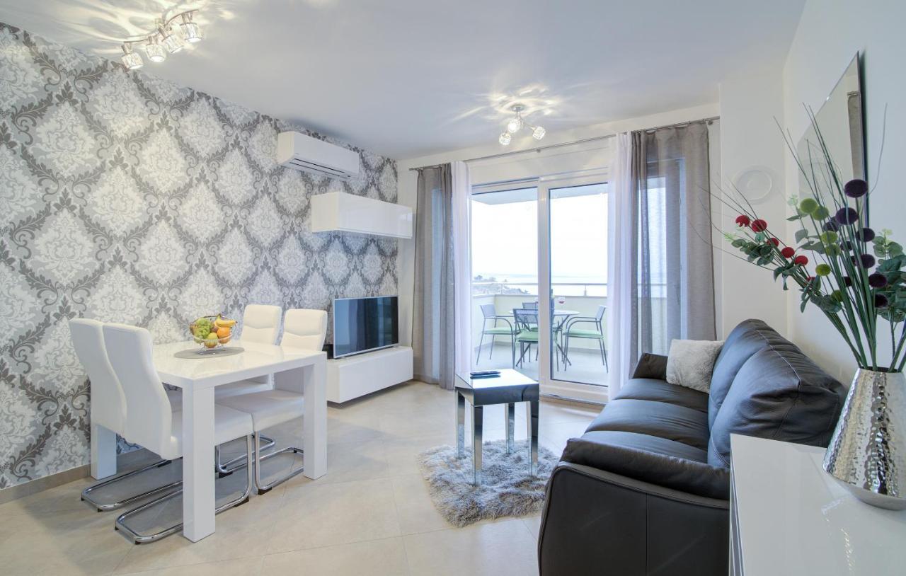 Apartments Luka - Villa Sunce Senj  Exterior photo